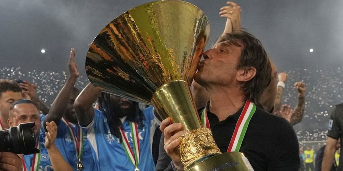 Antoni Conte Ungkap Tekanan Berat Usai Berhasil Bawa Napoli Juara