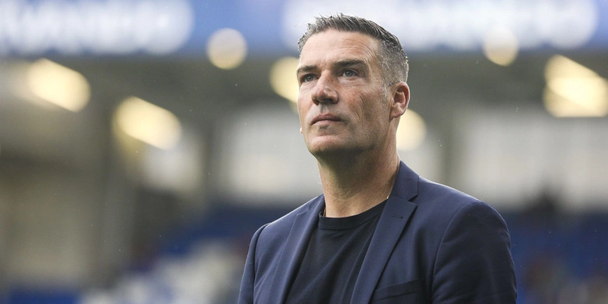 Real Oviedo Pecat Luis Carrion Setelah Kekalahan Telak, Manajer Ketiga Musim Ini